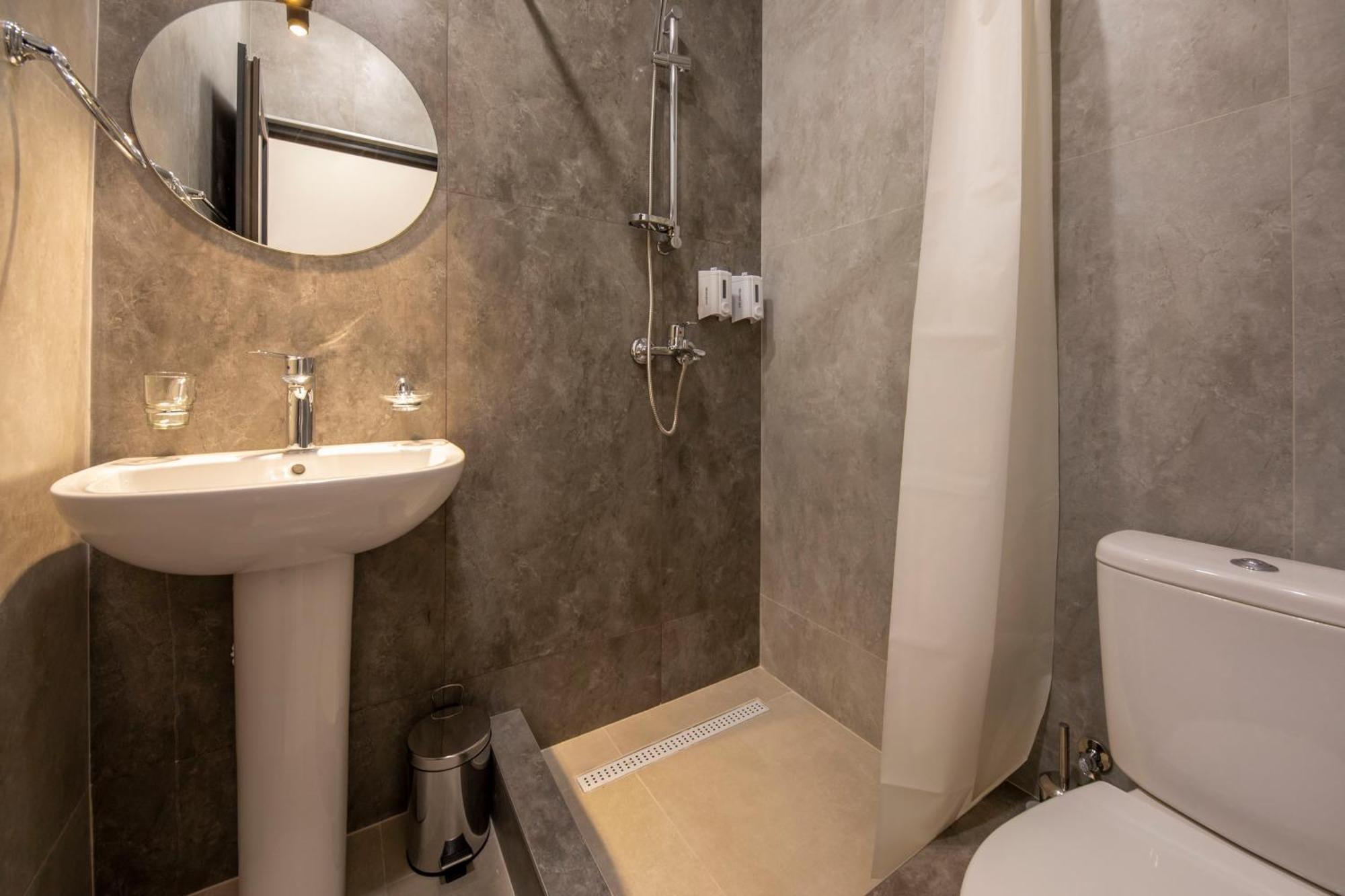 Maison Heritage Hotel エレバン エクステリア 写真